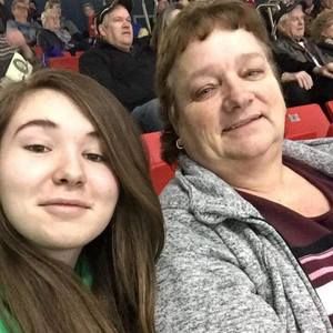 Meet your Posher, Lillie